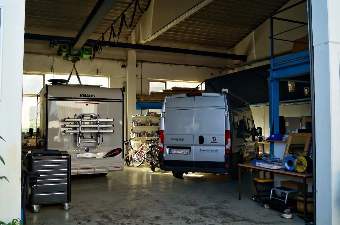 Toms Camper -Werkstatt von innen Toms Camper -Werkstatt von innen